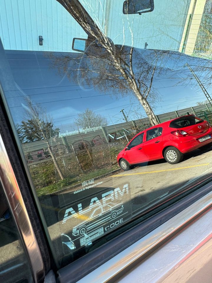 Mercedes Benz CE300 Coupé 24V Leder Klima Automatik AMG Radsatz in Bergkirchen