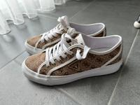 Guess sneaker Baden-Württemberg - Ilsfeld Vorschau