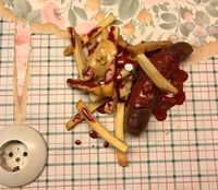 Unikat! 3D Eat Art Tableau/Wandbild Currywurst Pommes 90er Jahre Düsseldorf - Friedrichstadt Vorschau