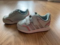 Schuhe Adidas Sneaker Mädchen Größe 22 Sachsen-Anhalt - Hohenmölsen Vorschau