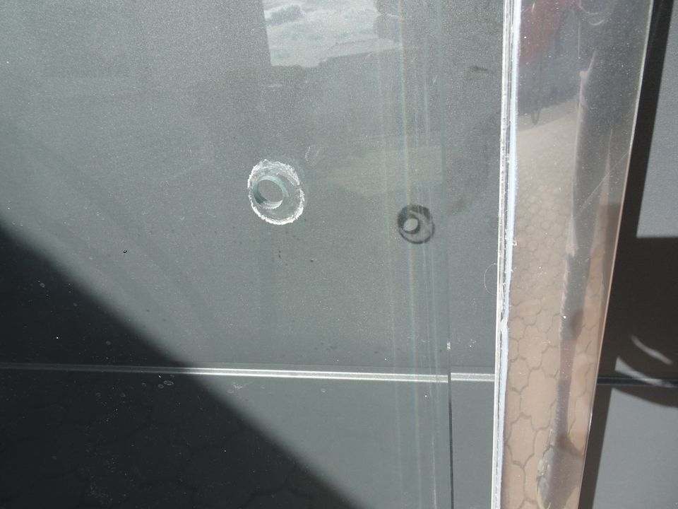 2 Stück Glasscheiben, Sicherheitsglas von Duschabtrennung in Großenlüder