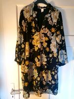 Kleid H&M, Gr. 38, dunkelblau, wie neu Niedersachsen - Hillerse Vorschau