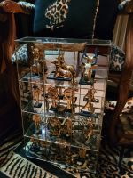 Glasvitrine mit 15 ägyptischen Figuren von Franklin Mint Nordrhein-Westfalen - Alsdorf Vorschau