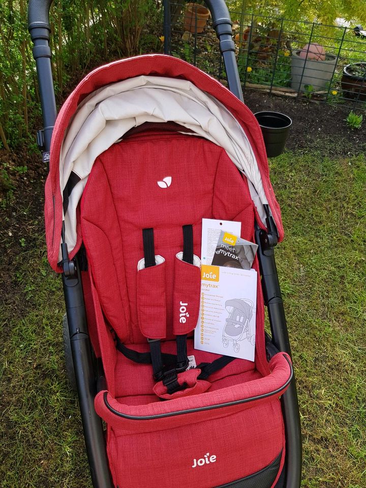 Joie Mytrax Buggy mit viel Zubehör Kinderwagen in Berlin