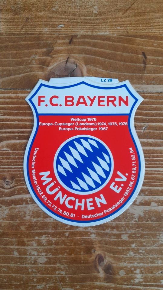 Originaler alter Bayern München Aufkleber 1984 Fußball NEU in Eschweiler