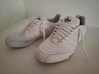 Adidas Good Year Sneaker 41 1/3 weiß Leder Berlin - Wilmersdorf Vorschau