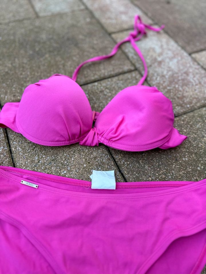Damen Bikini Pink in Waltrop