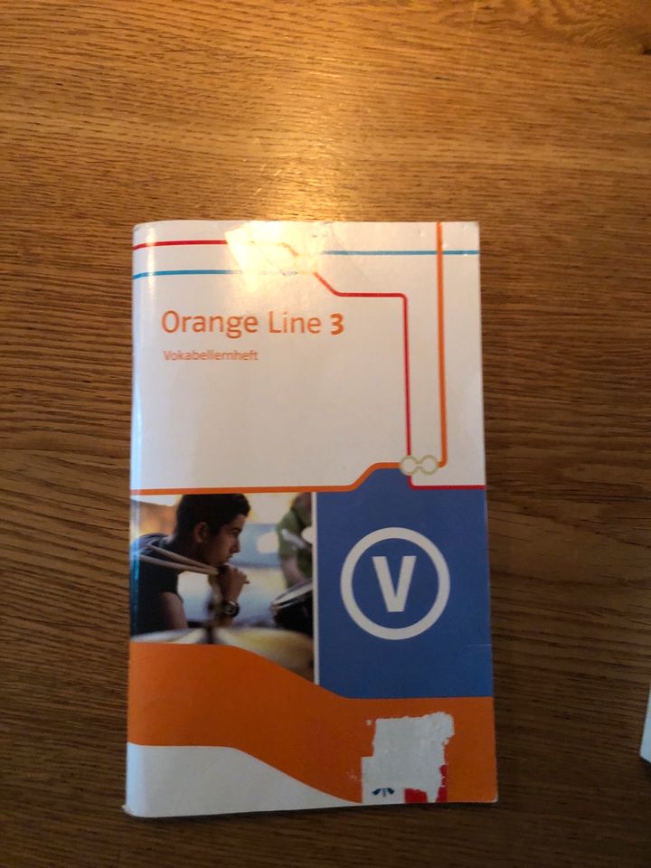 Englisch Bücher Orange Line Klett  Klasse 7 & 8 in Leichlingen