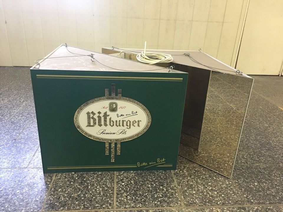 Bitburger Werbeleuchte - sehr schön in Magdeburg