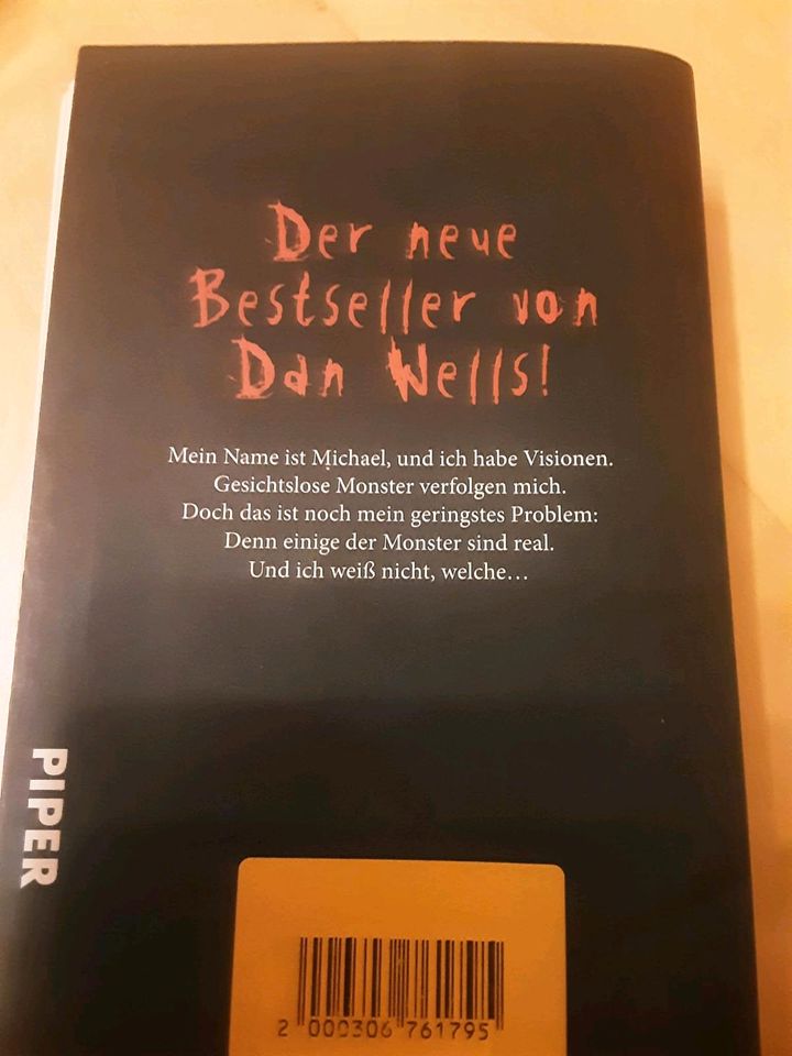 Du stirbst zuerst, Dan Wells in Geseke