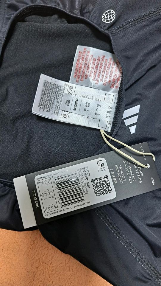 Adidas Mädchen Badeanzug 128 Neu Bikini in Wittenberge