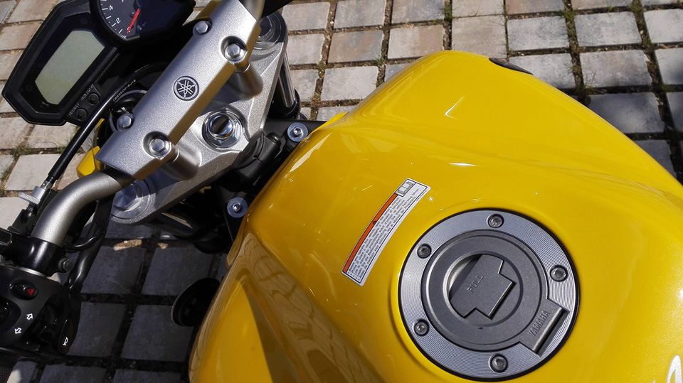 HIER-> ❌ Yamaha FZ6 ABS - keine FAZER - Triumph - BMW - Ducati ❌ in Regensburg