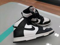 Nike Sneakers Turnschuhe Schuhe Nordrhein-Westfalen - Iserlohn Vorschau