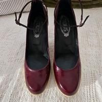 Tod's Pumps Lackleder Gr 37,5 Baden-Württemberg - Karlsruhe Vorschau