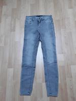 FB Sister Skinny Push Up stretch Jeans Jeanshose Gr. W 28 36 XS Nordrhein-Westfalen - Mettmann Vorschau