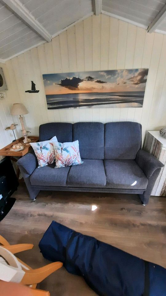 Sofa mit passenden Sessel in Bremen