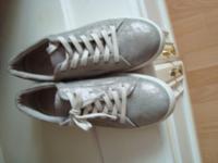 COX Sneakers aus echt Leder. Gr.41. Top Zustand. München - Sendling Vorschau