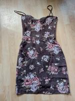 Kleid NEU von H&M Gr.34 XS Sachsen - Coswig Vorschau