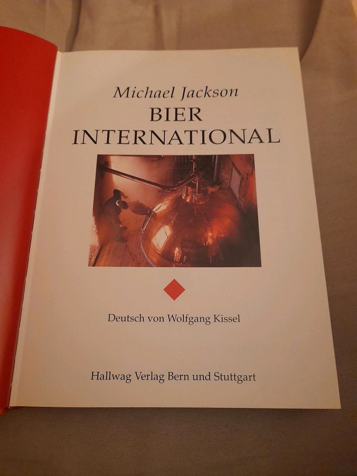 "Bier International " von Michael Jackson ! in Markkleeberg