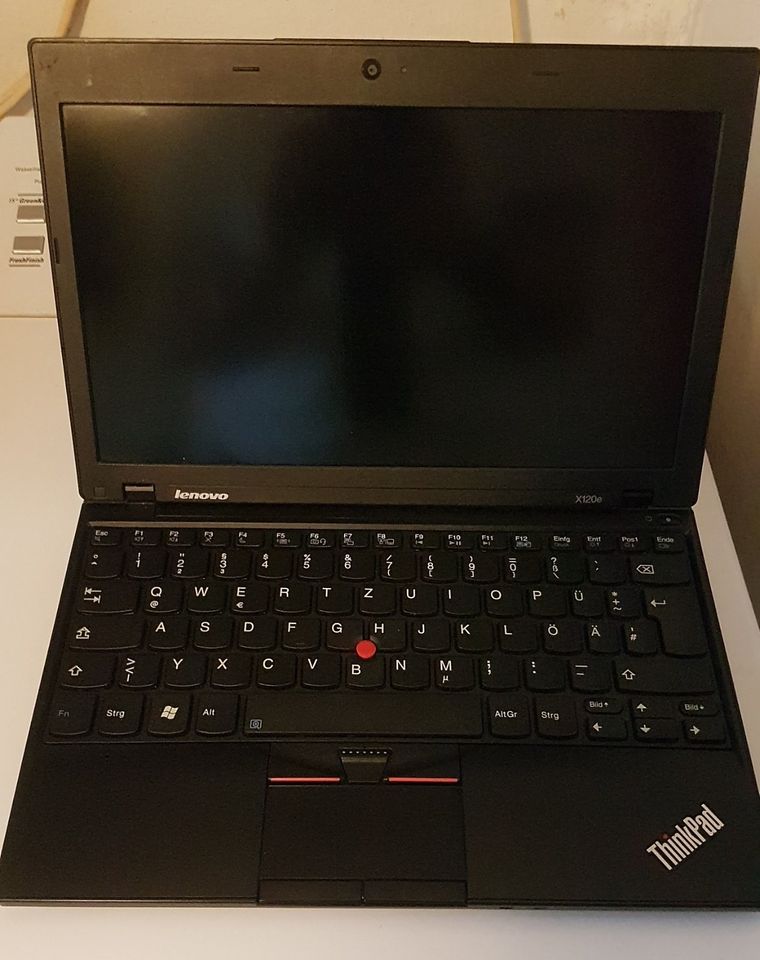 Lenovo Thinkpad X121e 12 Zoll Laptop in München