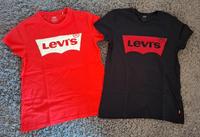 Levi's T-Shirts Damen Gr. S rot und schwarz Bayern - Bad Kötzting Vorschau