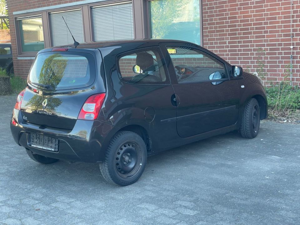 Renault Twingo 1.2 *KLIMA*RADIO*8.FACHBEREIFT*TÜV* in Rüsselsheim