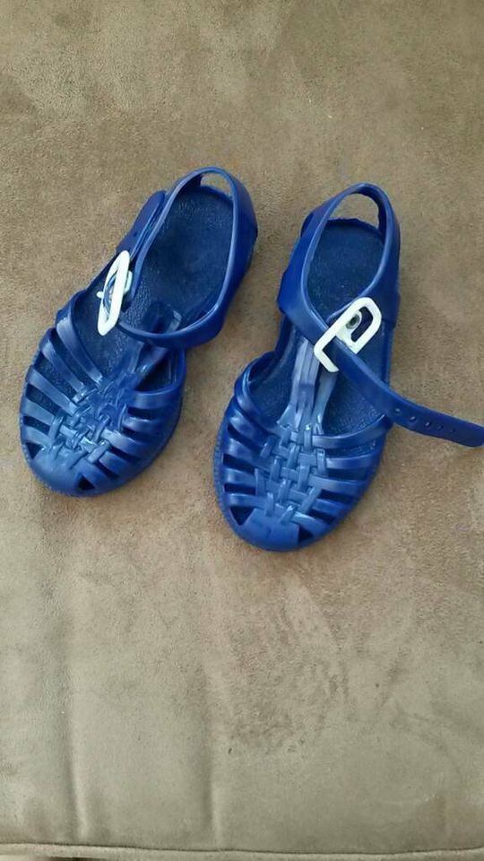 Badeschuhe Sandalen aqua fashy, Gr 19-20, neu dunkelblau in Germering