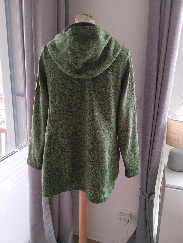 tolle lange Strickjacke mit Kapuze Gr. 44/46 grün - schwarz in Lübeck
