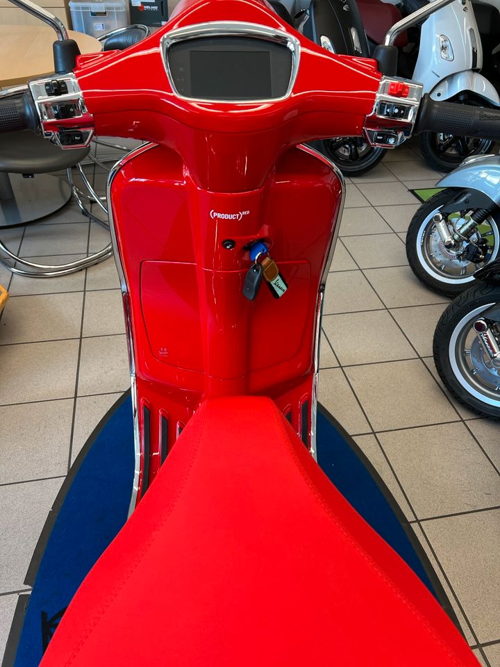 NEU Vespa Elettrica RED 70Km/h Rot Elektroroller E-Roller Roller in Freiburg im Breisgau