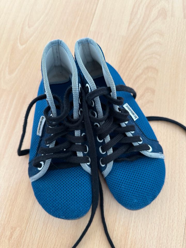 Leguano Barfußschuhe Größe 33 blau in Bad Friedrichshall