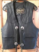 schöne Lederweste, Gr.M, Biker, Western, Cowboys, Schnürung Hessen - Neukirchen Vorschau
