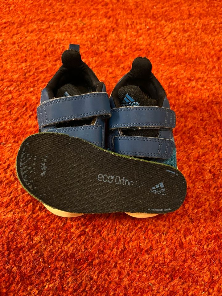 Adidas Kinderschuhe blau eco ortholite 23 in Berlin