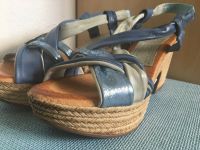 Neu mit Etikett! Schuhe Leder Sandale Plateau Sandaletten 37 / 38 Rheinland-Pfalz - Ober-Olm Vorschau