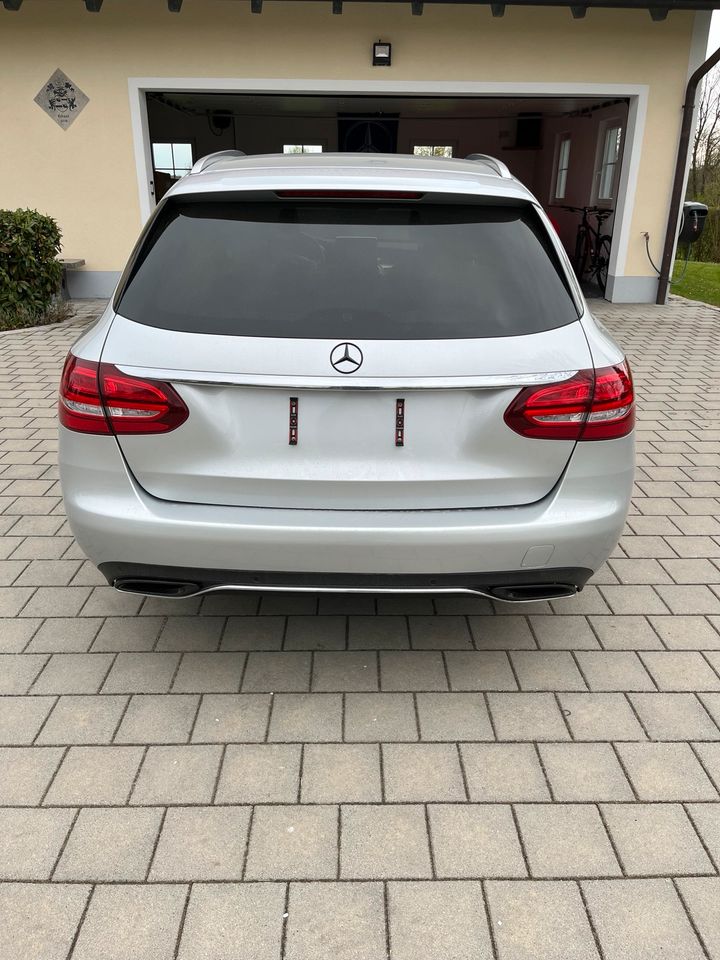 Mercedes C400 T AirMatic AMG Paket in Abensberg