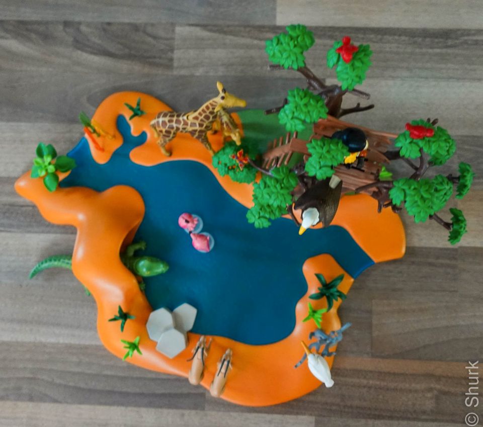 Playmobil Tierwelt Afrikas - Große Wasserstelle 4827 erweiterbar in Siebenbäumen