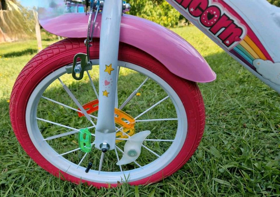 Einhorn- Regenbogen Fahrrad 16 Zoll mit Stützräder in Rossow