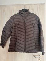 Steppjacke Übergangsjacke Jacke graubraun Gr. 46 wie NEU Hessen - Ober-Mörlen Vorschau