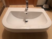 Villeroy und Boch Waschtisch 65cm weiß mit HG Armatur Dortmund - Brechten Vorschau