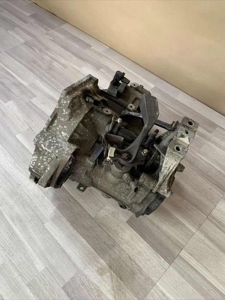 VW Golf IV 4 1J Getriebe 5-Gang Schaltgetriebe Gearbox 2.0 EGU in Heilbad Heiligenstadt