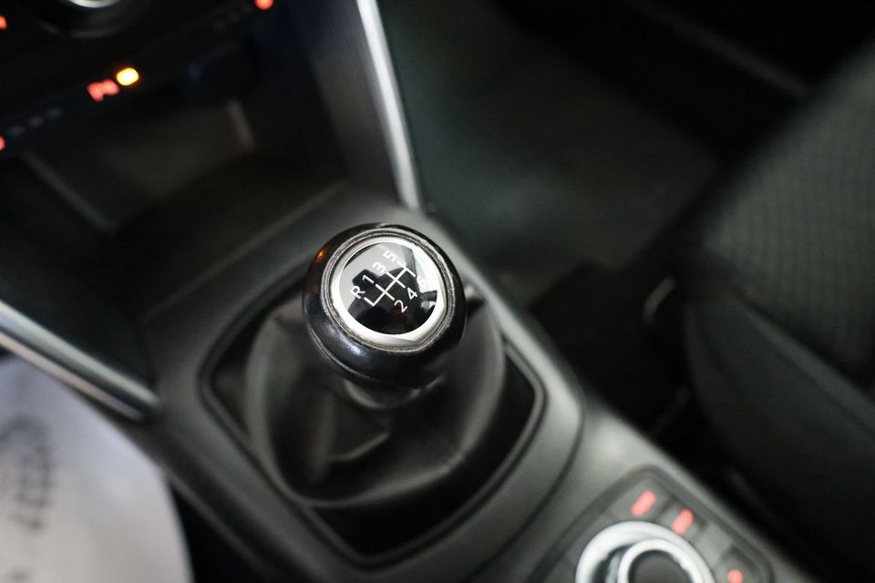 Mazda CX-3 Sports-Line *LEDER*Anhängerkupplung*LED* in Wedel