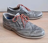 ECCO Budapester Leder 43 grau Herren Schuhe Nordrhein-Westfalen - Herten Vorschau