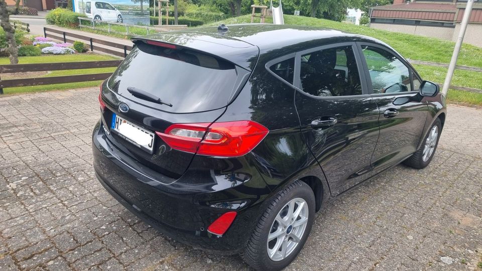 Ford Fiesta 1,1 63kW Cool & Connect Cool & Connect in Allensbach