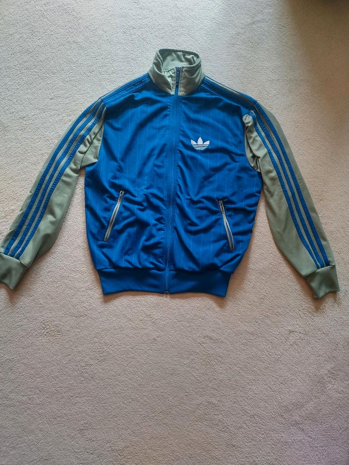 Adidas Jacke , Vintage , Retro , blau , grün in Wolfen