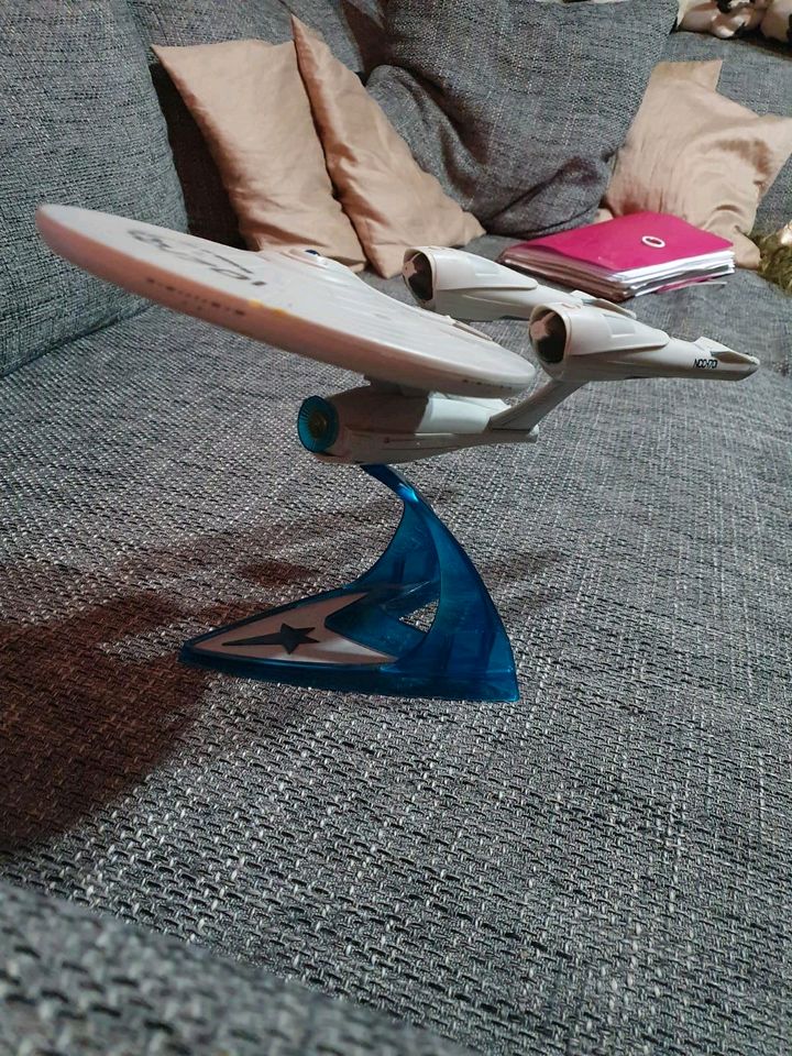 Star Trek Raumschiff Modelle in Freital