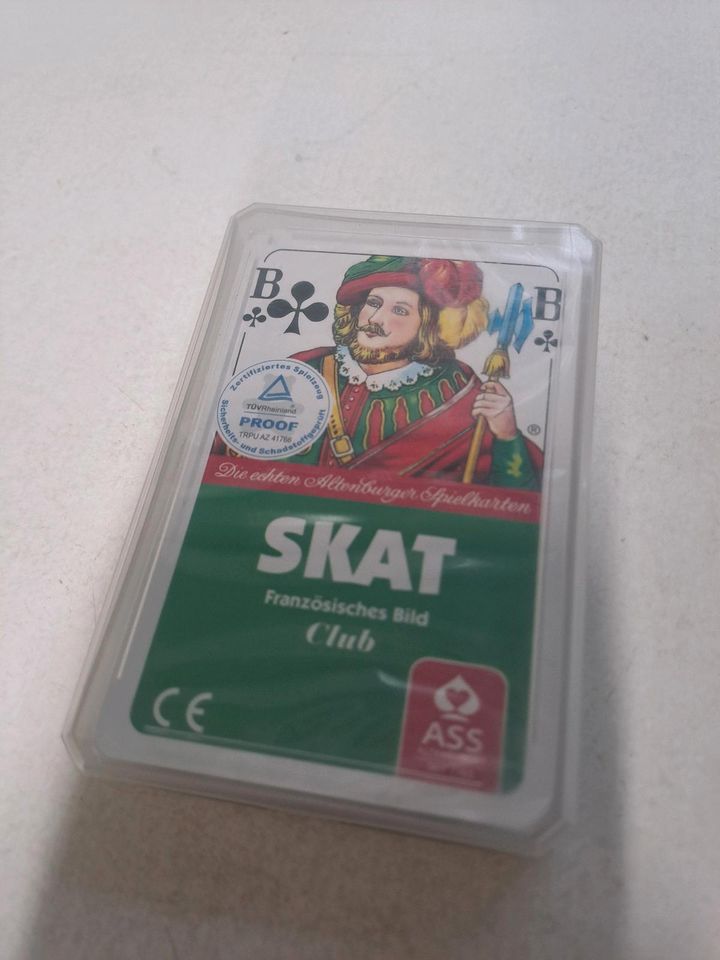 Skat Kartenspiel Hütt Bier originalverpackt Sammler in Hessisch Lichtenau