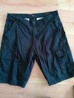 Kurze Hose Cargo Shorts Größe 30 / Größe 182 Bayern - Hof (Saale) Vorschau