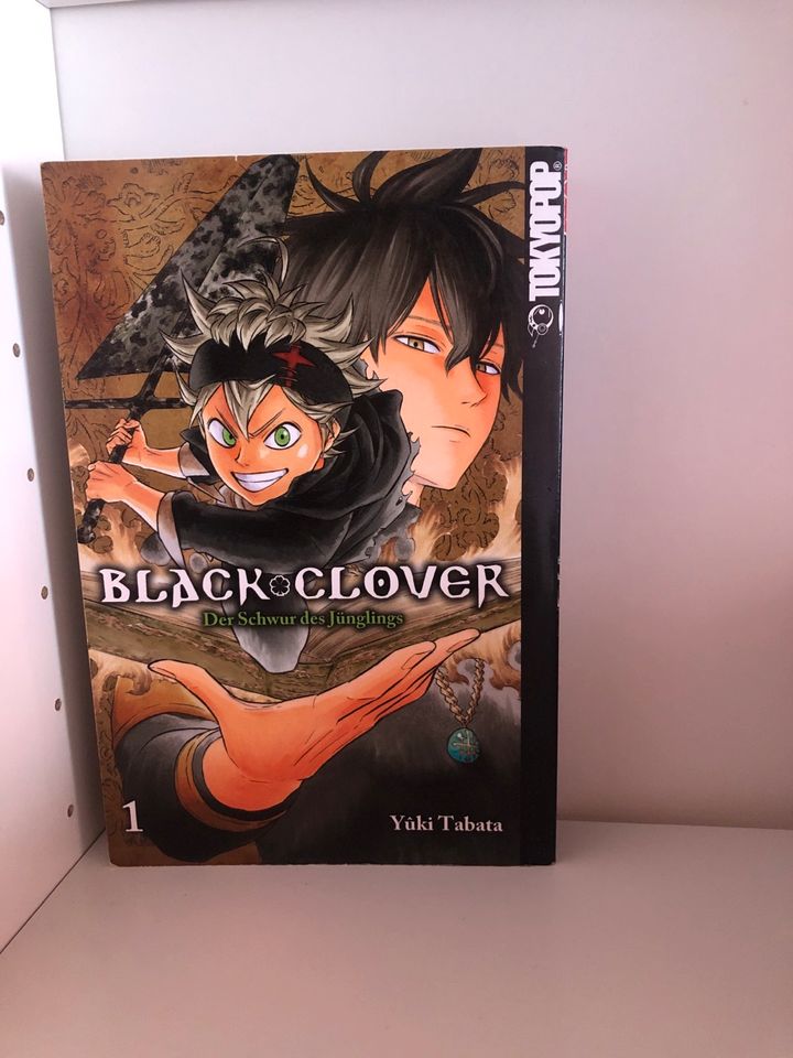 Black clover 1-4+6 in Essen