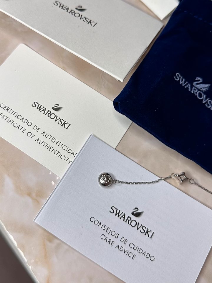 Swarovski Dazzling Swan Silber Armband in Hamburg