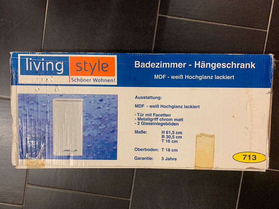 Badezimmer Hängeschrank in Emmerich am Rhein