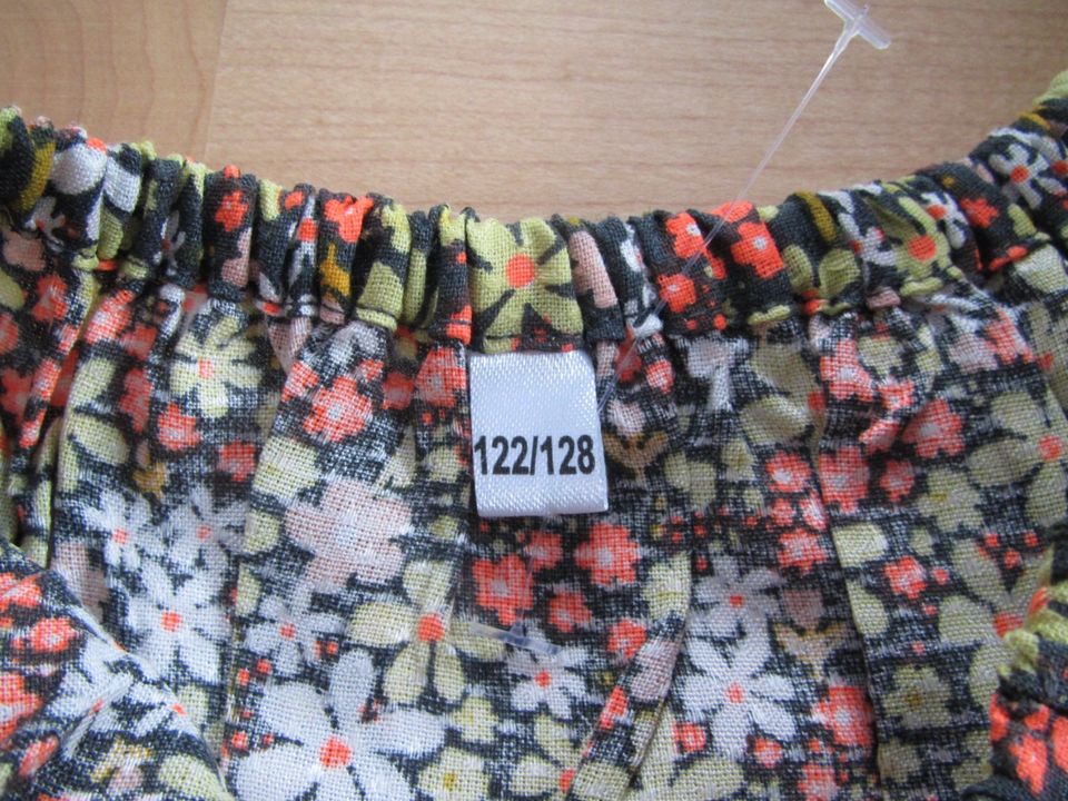 T-Shirt Neu 122 128 Blumen Zeemann in Radebeul